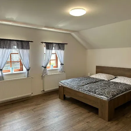 Hospudka U Zvonicky Strehom