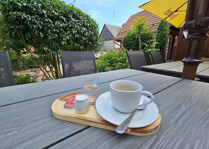 Hospudka U Zvonicky * Strehom